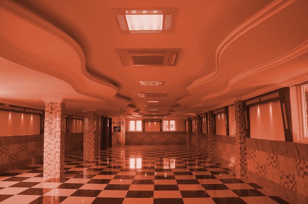 Hariharan Residency - Poonamallee Hotel Chennai Bagian luar foto